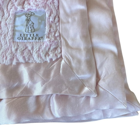 Little Giraffe Luxe Waves Pink Plush Baby Blanket Satin Trim 30 x 35.5 GUC - Picture 6 of 9